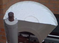 Blade fitted to shaft of Savonius wind turbine