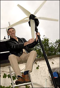 Donnachadh McCarthy and his Wind Turbine
