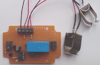 Solar pump controller which uses pipe-clip temperature sensors (thermistors)