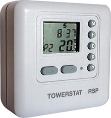 Battery powered programmable thermostat