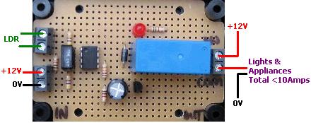 Light/dark sensor circuit with relay - connection diagram