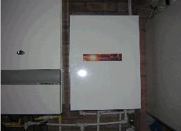 Solar storage combi boiler pre-heating system