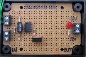 LIGHT DARK SENSOR CIRCUIT LOW CURRENT. Switch on lights or other devices (<3 Amps total) according to level of ambient light. User configurable