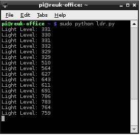 Python light detector on raspberry pi output