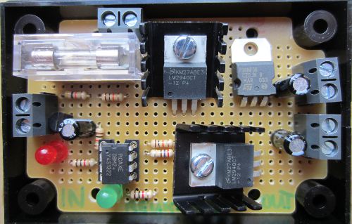 low voltage disconnect (LVD) with two outputs to share the load